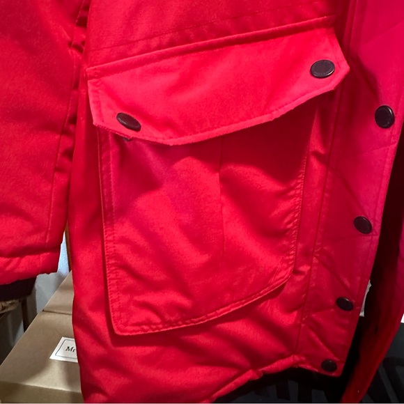 PERFECT RED puffer ski snow coat BCBG Max Azria - Picture 4 of 9